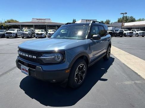 New 2026 Ford Bronco Sport Outer Banks AWD/4WD image 1