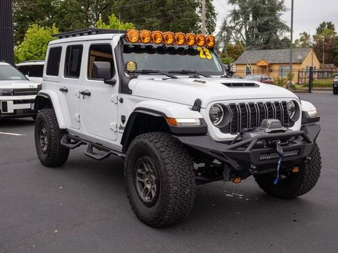 Used 2023 Jeep Wrangler Unlimited Rubicon 392 AWD/4WD image 5