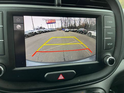 Used 2025 Kia Soul LX w/ LX Technology Package image 17