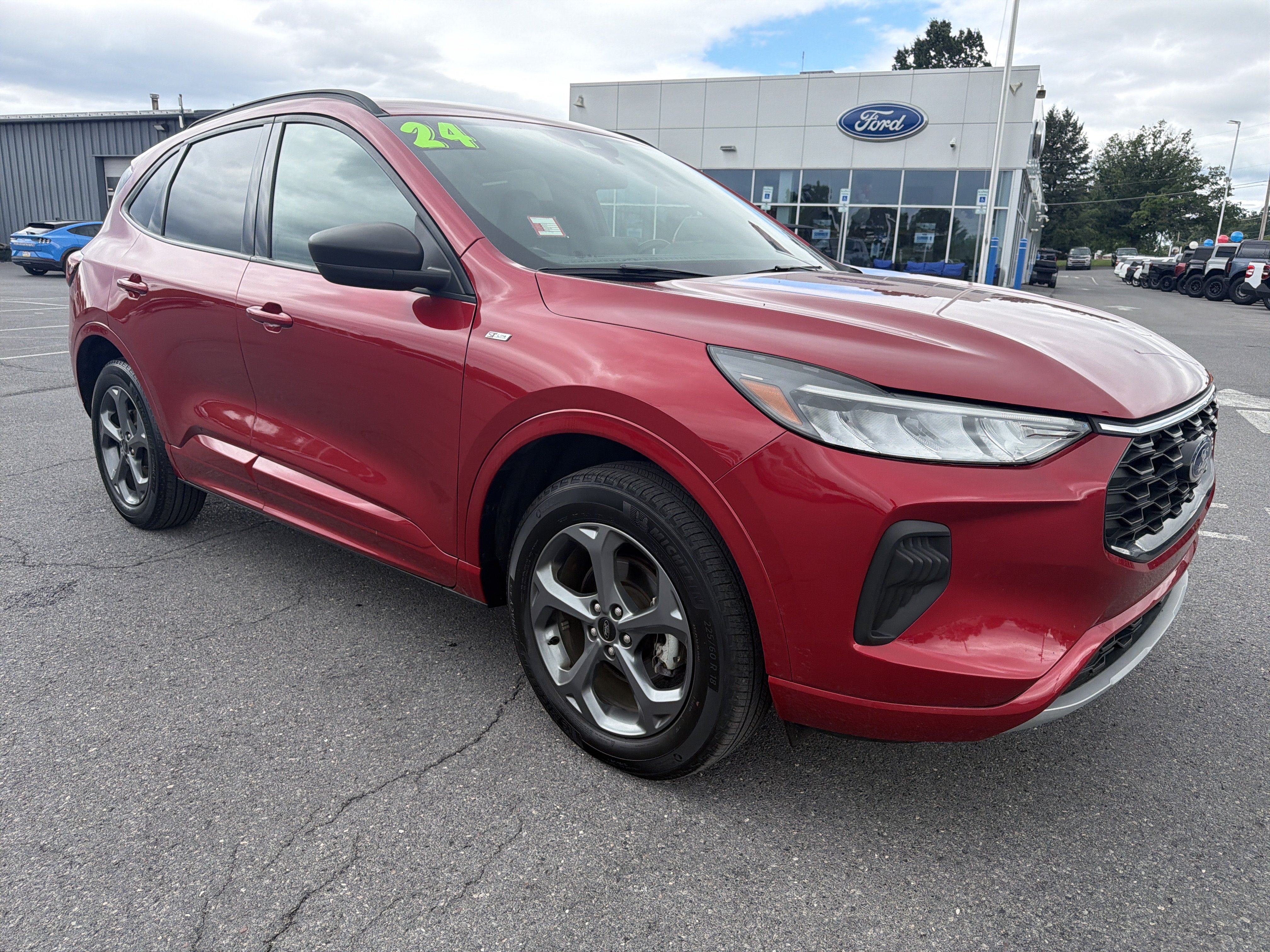 Used 2024 Ford Escape ST-Line AWD/4WD image 1