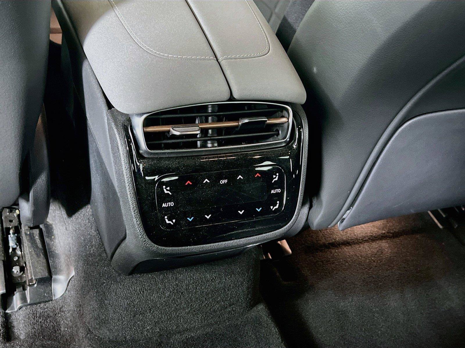 Certified 2023 Mercedes-Benz EQS AMG 4MATIC image 27