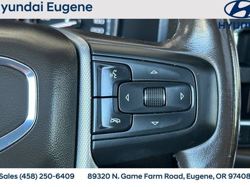 Used 2021 GMC Yukon Denali w/ Denali Premium Package AWD/4WD image 38