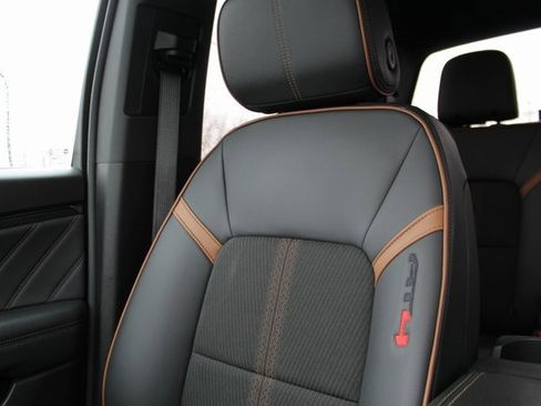 Used 2023 GMC Canyon AT4 w/ LPO, Skid Plate Package image 26