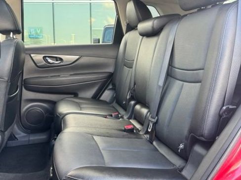 Used 2016 Nissan Rogue SL w/ SL Premium Package AWD/4WD image 21