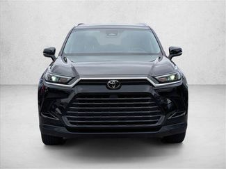 Used 2025 Toyota Grand Highlander FWD video 2