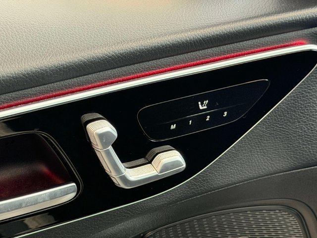 Certified 2023 Mercedes-Benz C 300 4MATIC Sedan image 17