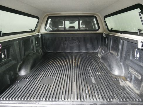 Used 2016 Ford F150 XLT w/ Equipment Group 302A Luxury image 18