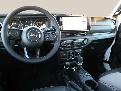 New 2026 Jeep Gladiator Sport image 12