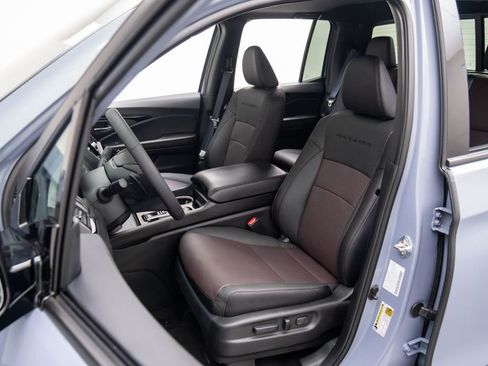 New 2026 Honda Ridgeline Black Edition image 16