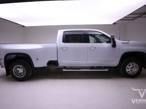 New 2026 Chevrolet Silverado 3500 High Country w/ Technology Package image 6