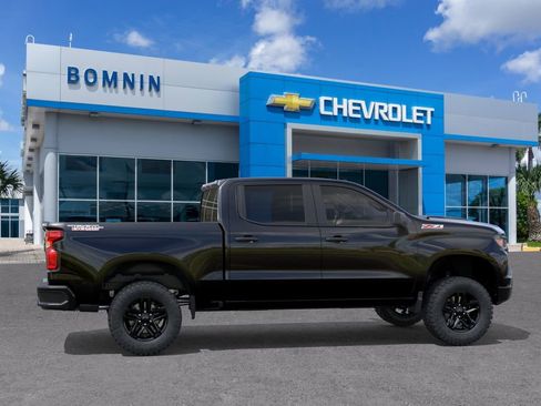 New 2026 Chevrolet Silverado 1500 Custom Trail Boss AWD/4WD image 6