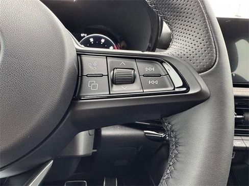 New 2025 Alfa Romeo Tonale w/ Premium Package image 18