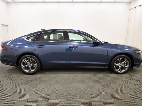 Used 2024 Honda Accord EX image 9