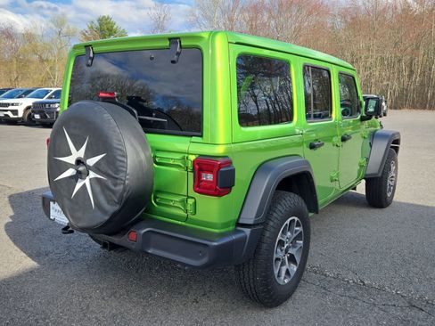 Used 2025 Jeep Wrangler Sport S image 4