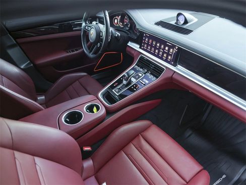 Certified 2023 Porsche Panamera 4S image 37