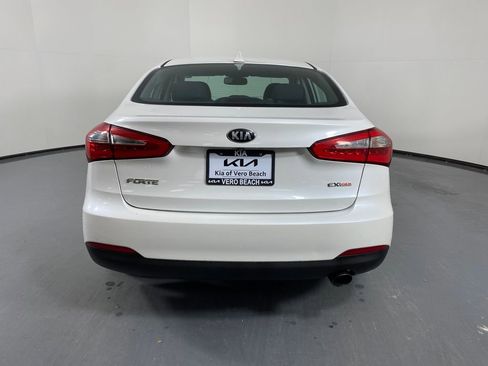 Used 2016 Kia Forte EX w/ EX Premium Package image 5