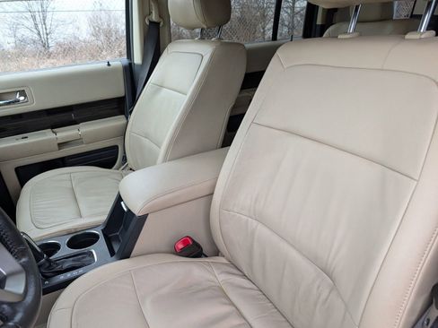 Used 2019 Ford Flex SEL w/ Equipment Group 202A image 19