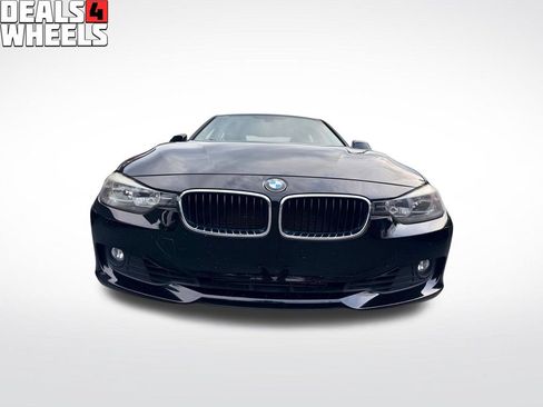 Used 2013 BMW 328i Sedan RWD image 2