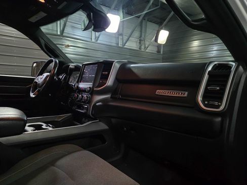 Used 2022 RAM 2500 Big Horn w/ Level C Equiment Group AWD/4WD image 14