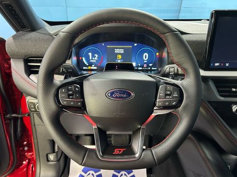 New 2026 Ford Explorer ST image 18