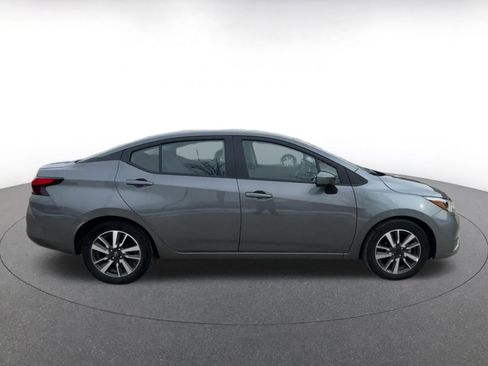 Used 2025 Nissan Versa SV image 16