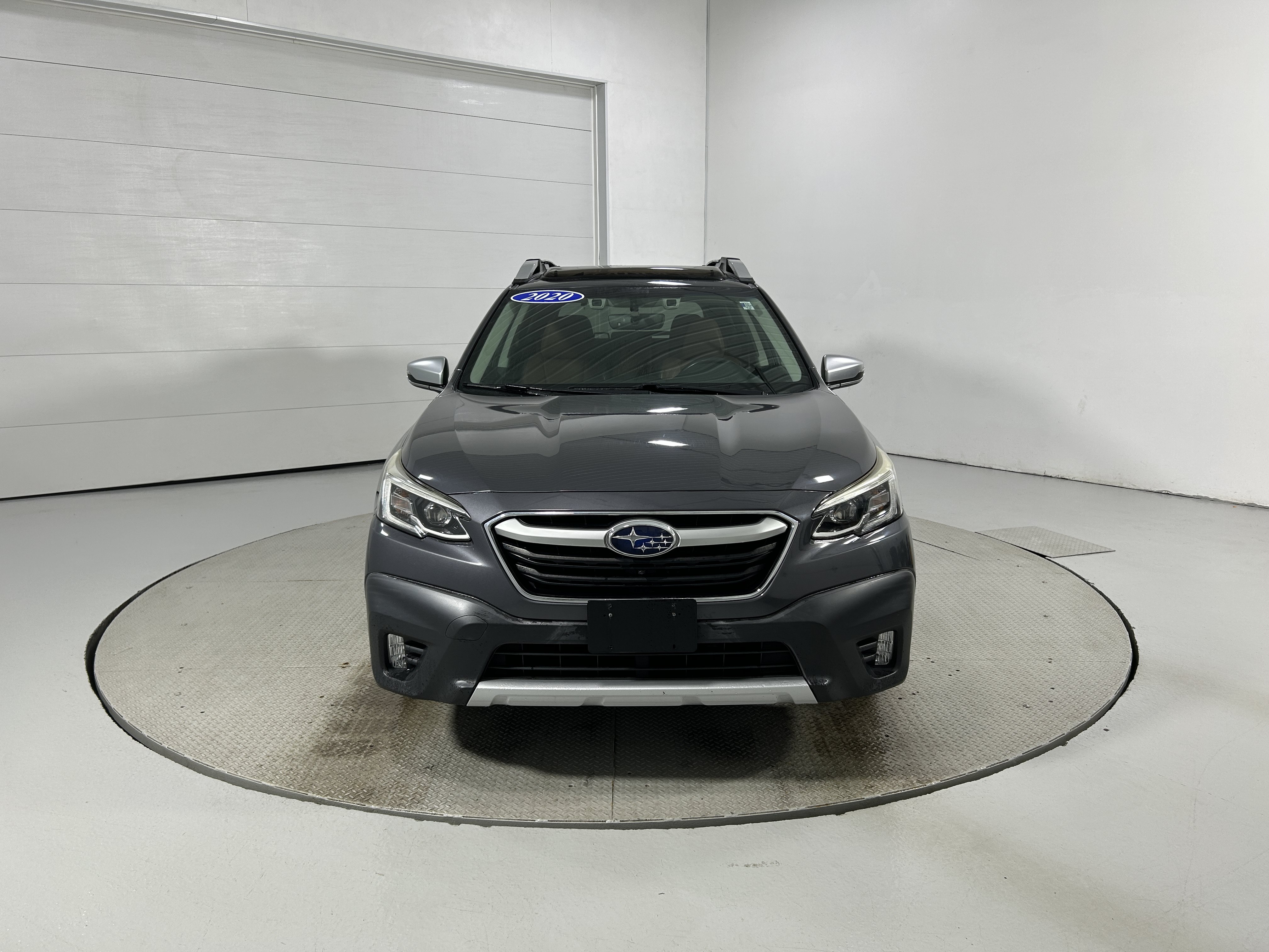 Used 2020 Subaru Outback Touring XT AWD/4WD image 17