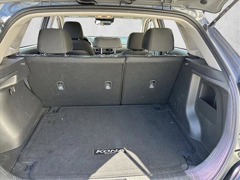 Used 2023 Hyundai Kona SE w/ Cargo Package image 27