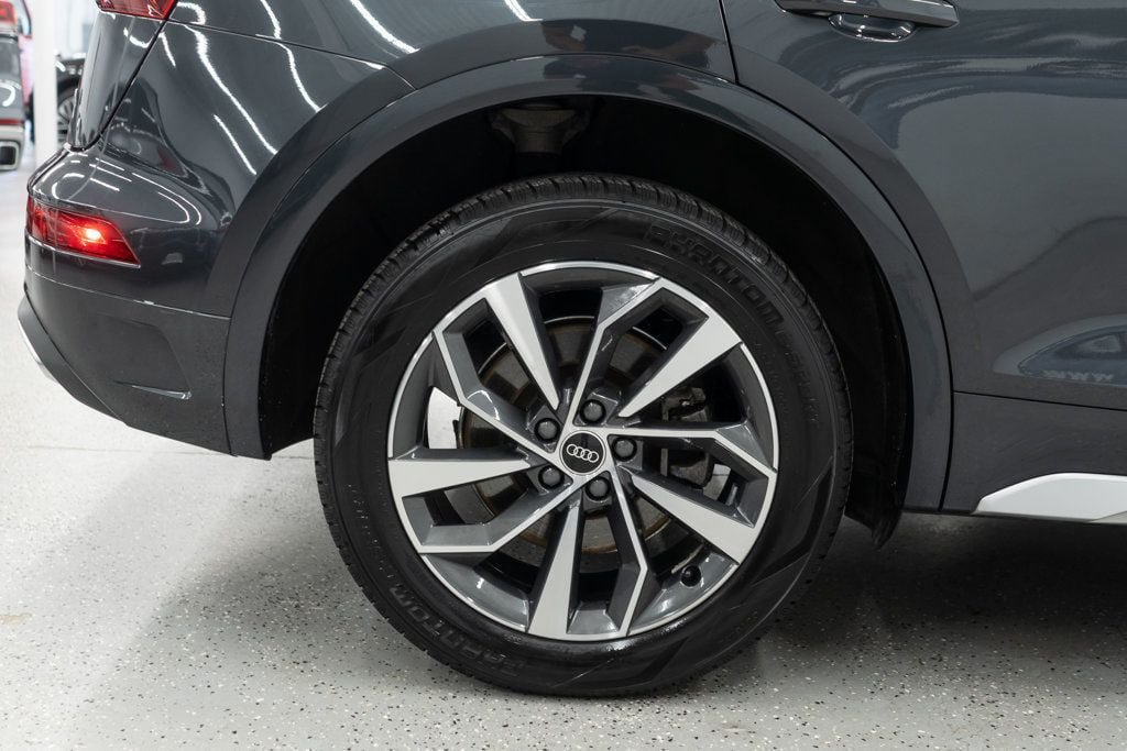 Used 2021 Audi Q5 2.0T Premium Plus w/ Premium Plus Package AWD/4WD image 36