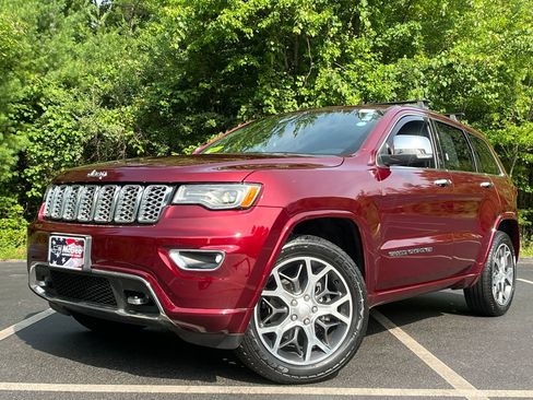 Used 2019 Jeep Grand Cherokee Overland AWD/4WD image 1