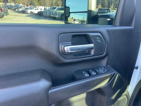 Used 2020 Chevrolet Silverado 2500 W/T w/ WT Convenience Package image 14