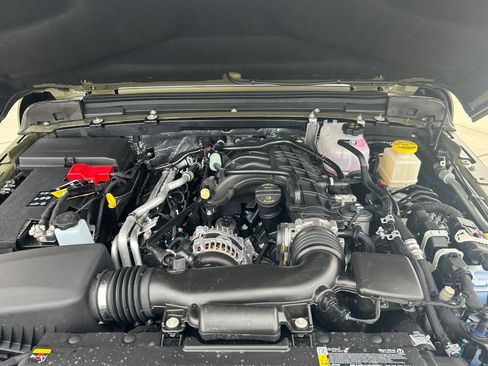 New 2026 Jeep Gladiator Mojave w/ Safety Group image 9