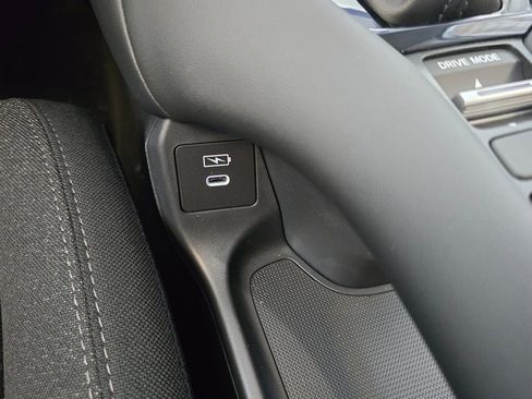 New 2026 Honda HR-V LX image 35