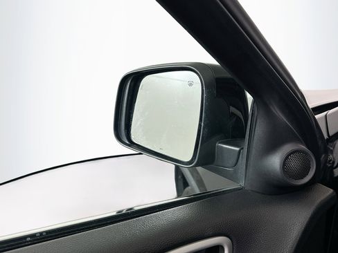 Used 2020 Jeep Grand Cherokee Laredo w/ Security & Convenience Group AWD/4WD image 16