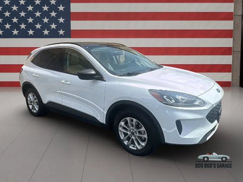 Used 2022 Ford Escape SE AWD/4WD image 8