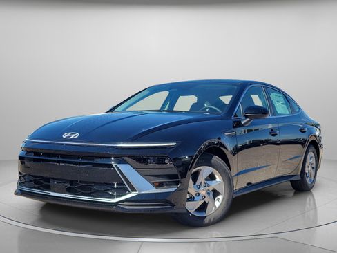 New 2026 Hyundai Sonata SE image 2