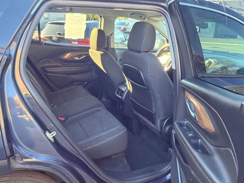 Used 2018 GMC Terrain SLE FWD image 26