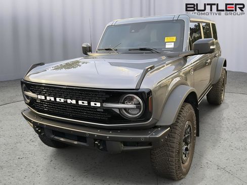 Used 2022 Ford Bronco Wildtrak AWD/4WD image 3