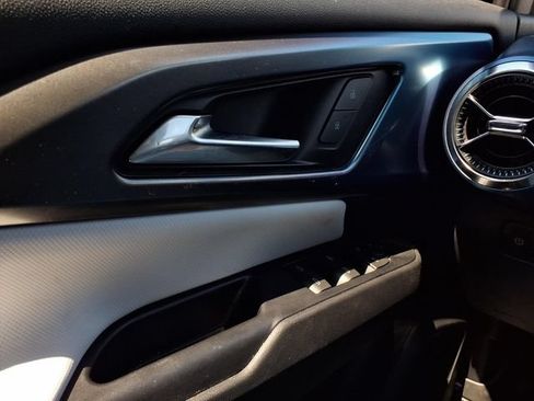 New 2026 Chevrolet Equinox EV LT AWD/4WD image 19