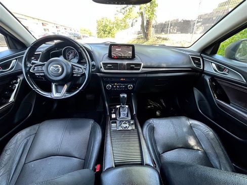 Used 2017 MAZDA MAZDA3 Grand Touring w/ Premium Equipment Package FWD image 10