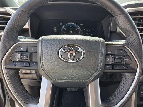 Used 2025 Toyota Sequoia SR5 image 21