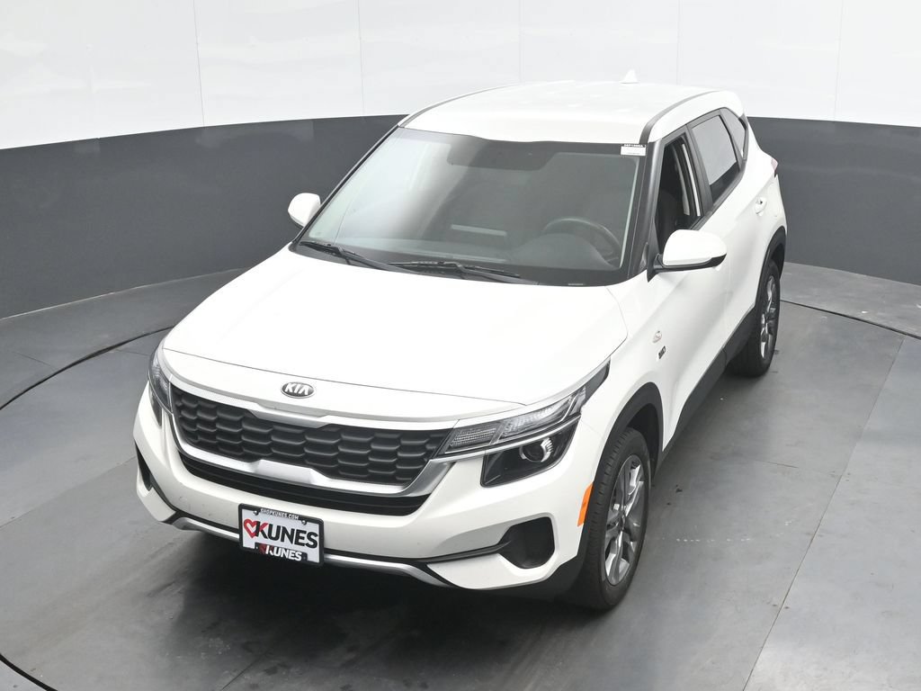Used 2021 Kia Seltos LX AWD/4WD image 36