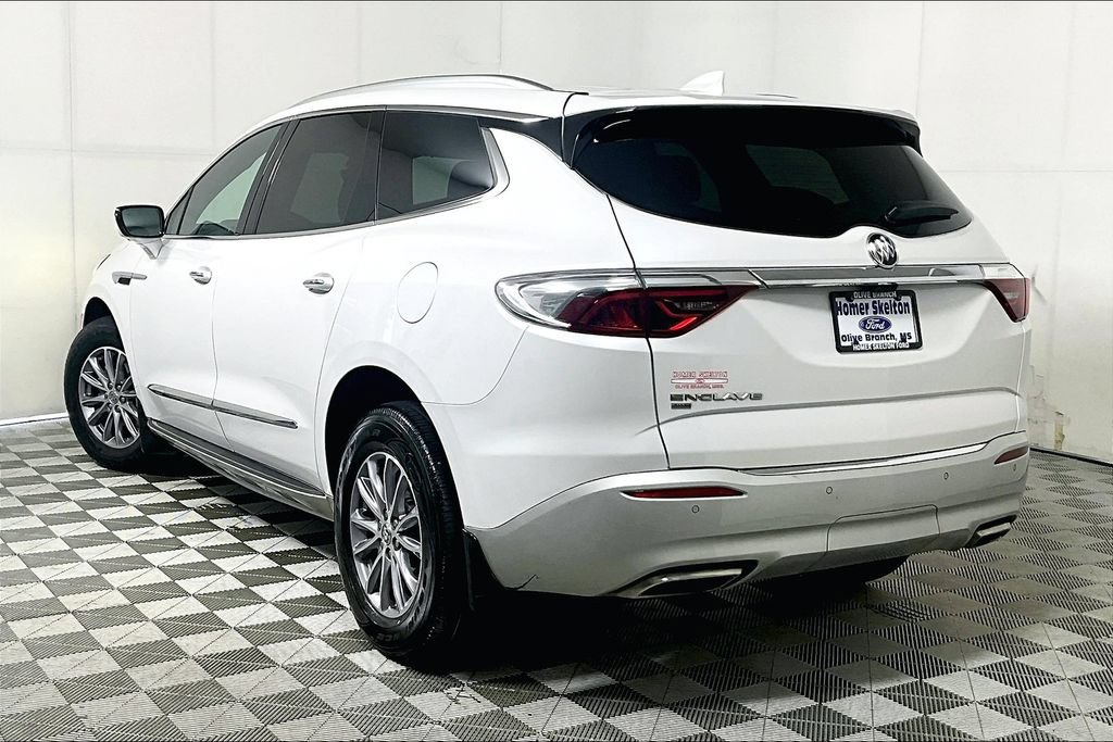 Used 2023 Buick Enclave Premium w/ LPO, Floor Liner Package AWD/4WD image 11