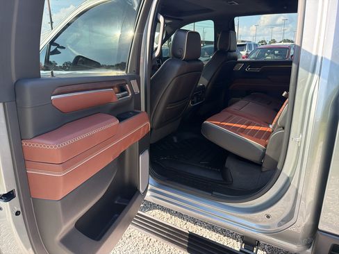 Used 2026 GMC Sierra 2500 Denali Ultimate w/ Max Trailering Package AWD/4WD image 27