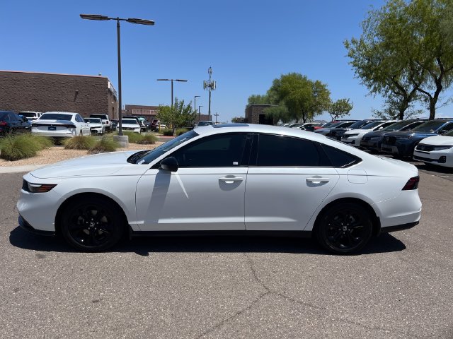 Certified 2025 Honda Accord SE image 9