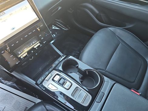 Used 2023 Hyundai Tucson Limited image 24