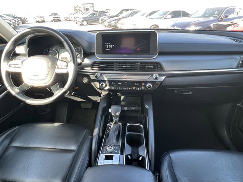 Certified 2022 Kia Telluride LX image 18
