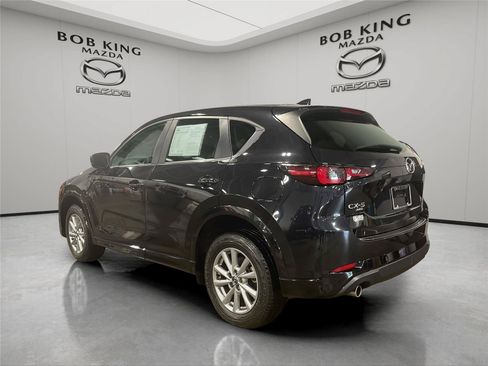 Used 2024 MAZDA CX-5 AWD 2.5 S w/ Select Package image 3