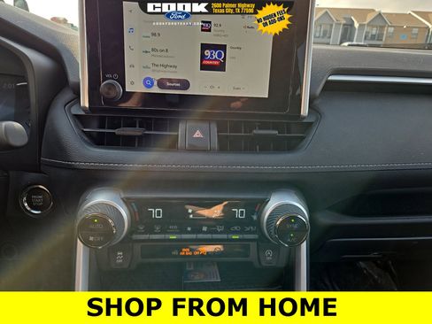 Used 2023 Toyota RAV4 XLE image 4