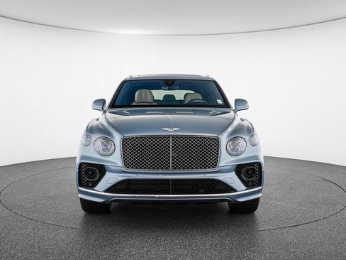 Certified 2023 Bentley Bentayga AWD/4WD image 10