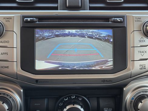 Used 2016 Toyota 4Runner SR5 image 27